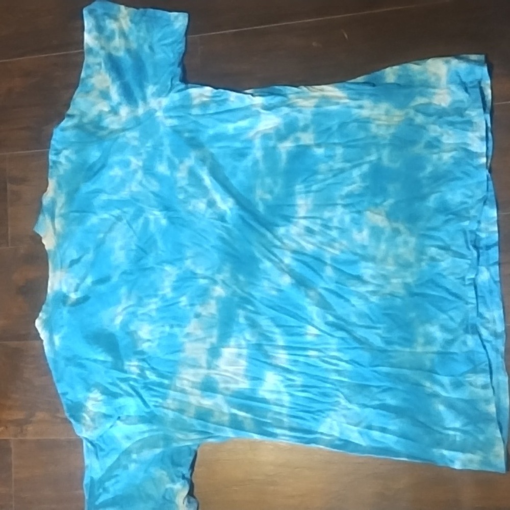 Tie Dye Soft Shirt - Picture 2 of 3